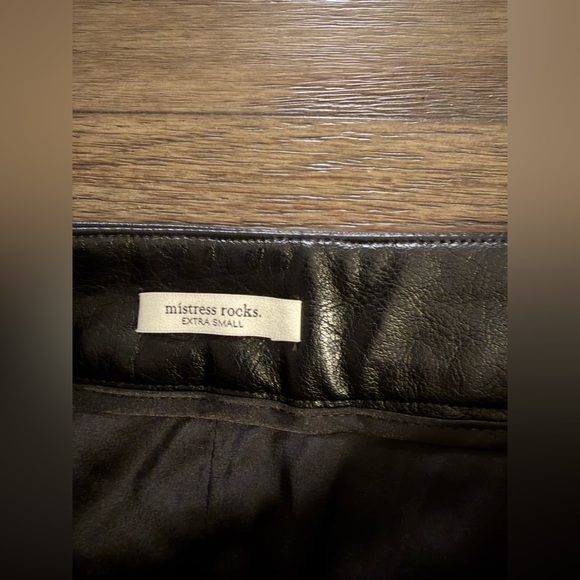 Mistress Rocks Black Vegan Leather Belted Mini Skirt Western Hardware XS - Picture 4 of 5
